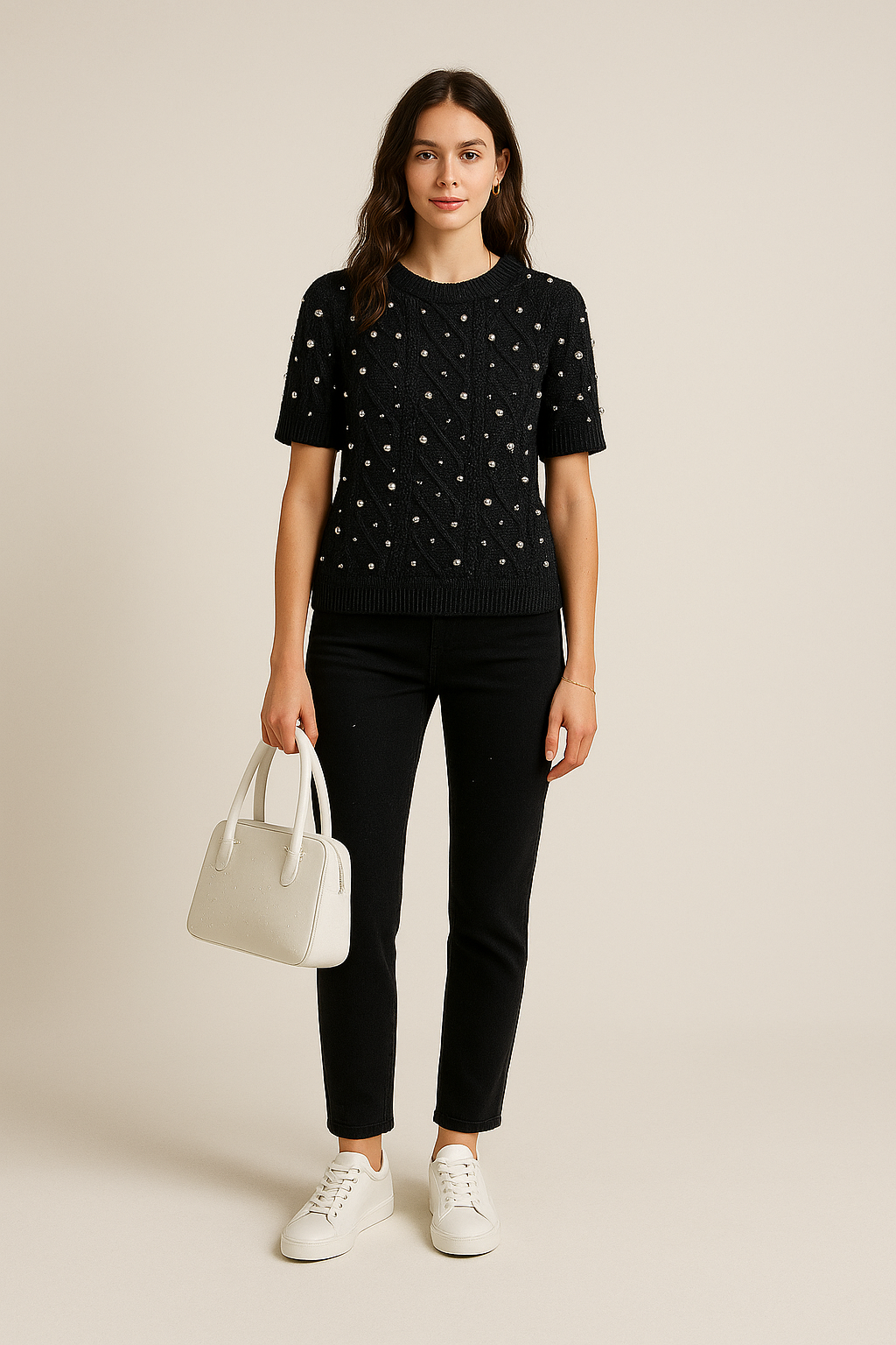 Pull manches courtes perles et strass